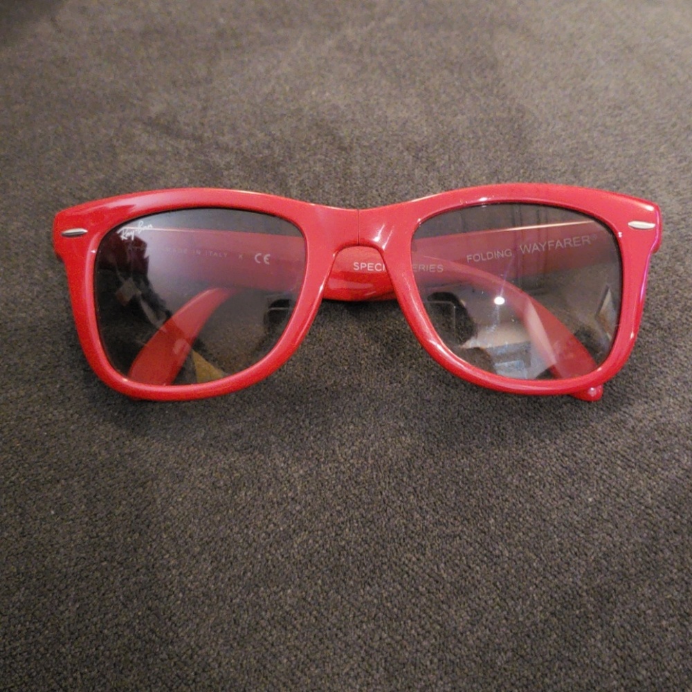 Folding Wayfarer Sunglasses